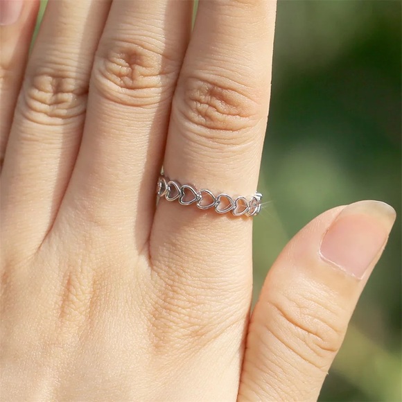 New 925 Silver Beautiful Hearts Simple Lovely Ring - Picture 2 of 6